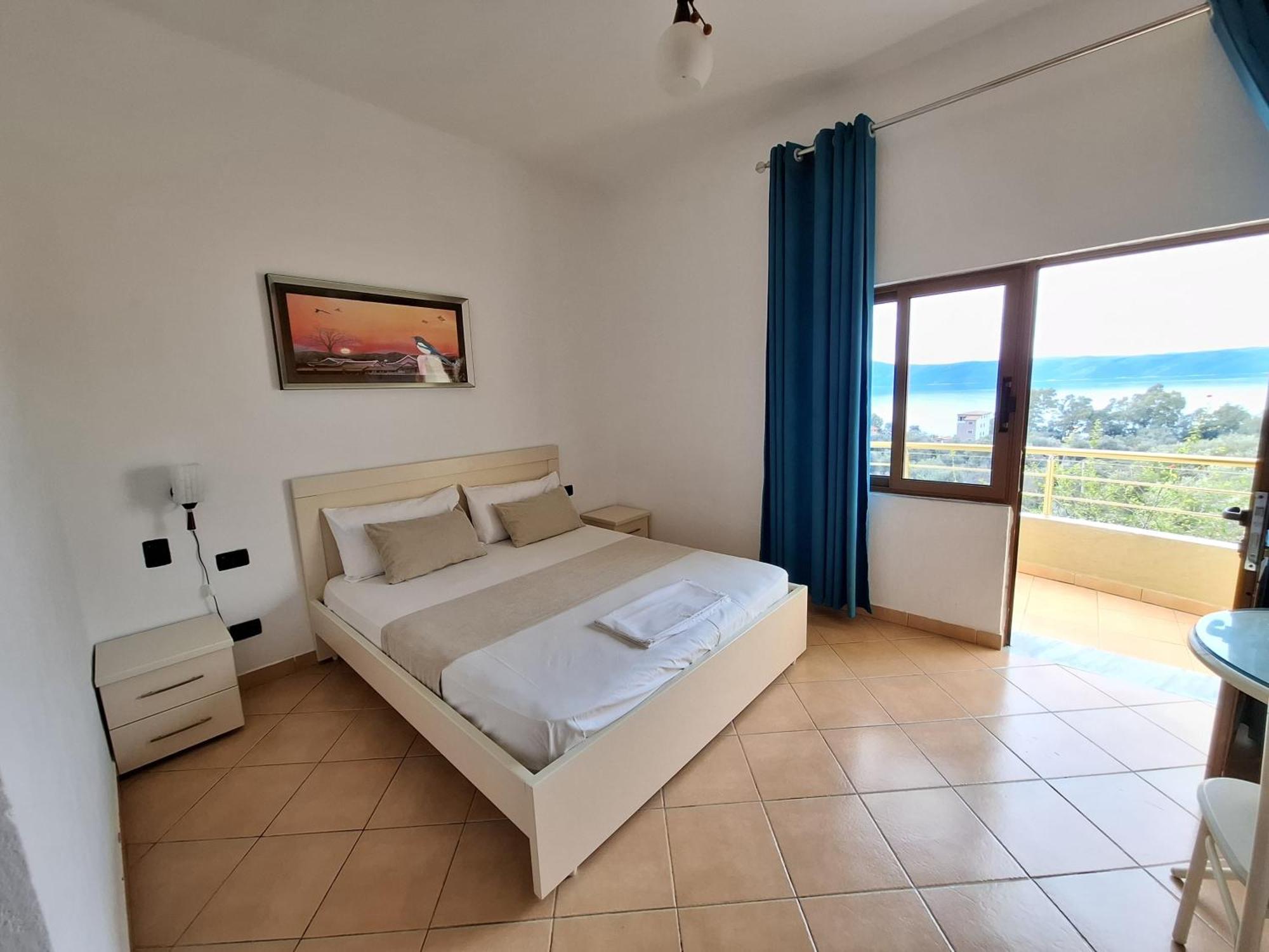 Hotel Sirena Radhimë Dış mekan fotoğraf